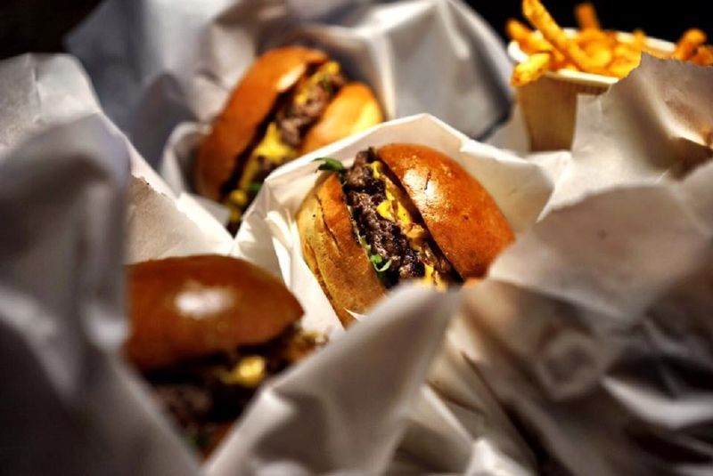 Cheeseburger At Shed, Verbier