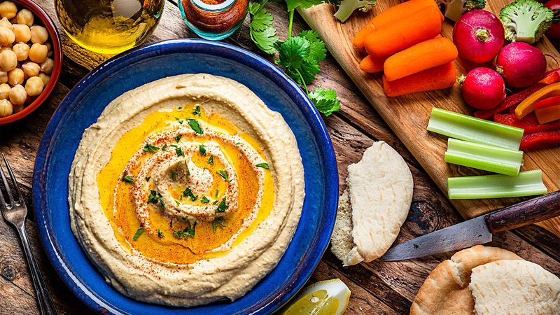Hummus And Veggie Sticks