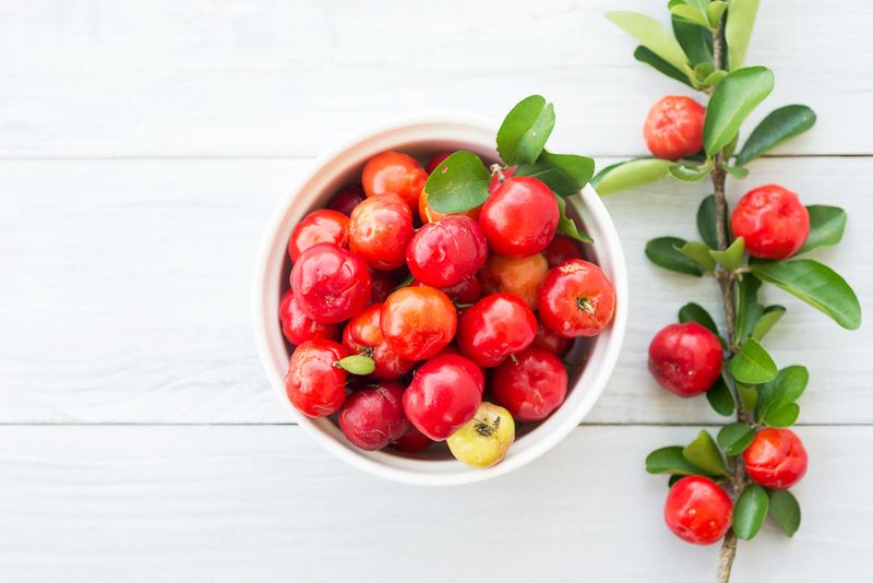 Acerola Cherries