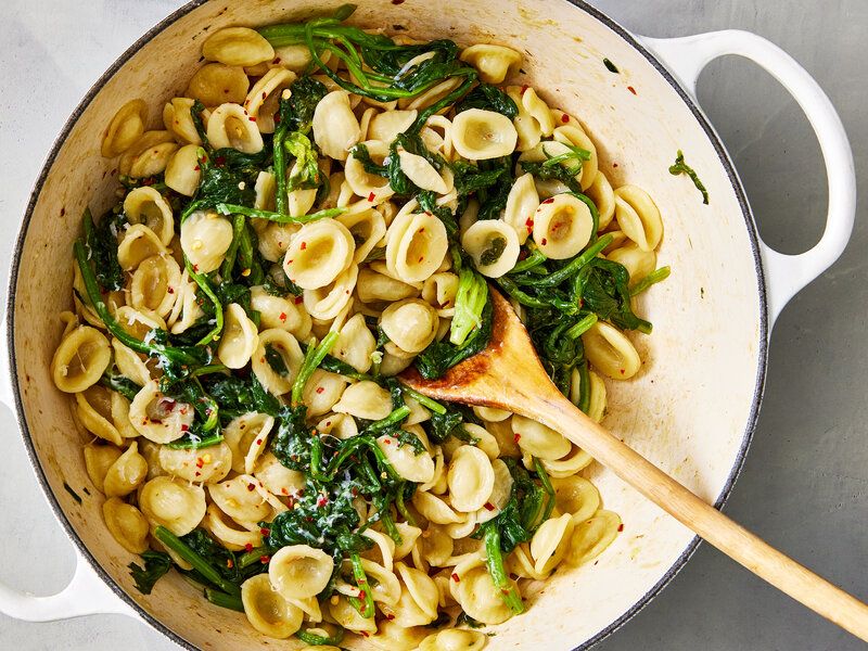 Quick Spinach Pasta Toss