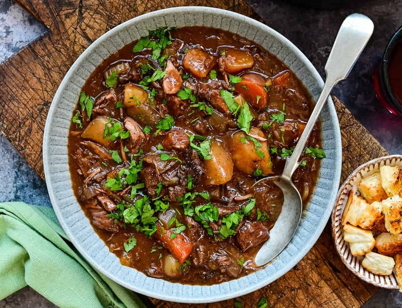 Slow-Cooked Beef And Ale Stew
