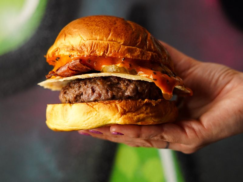 EM2 Burger At The Carnivan Superbar, León