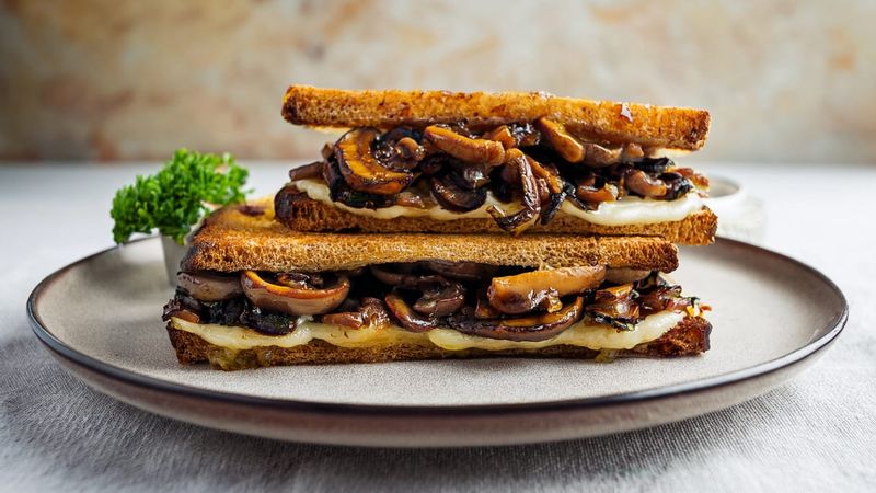 Mushroom And Swiss