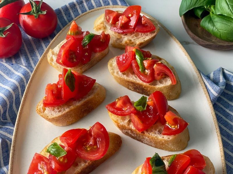 Garlic Bread Bruschetta With Fresh Tomatoes
