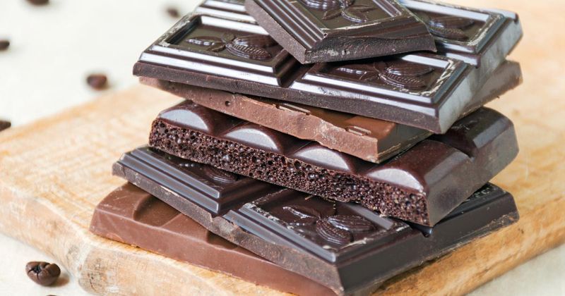 Enjoy Dark Chocolate Rather Than Candy Bars