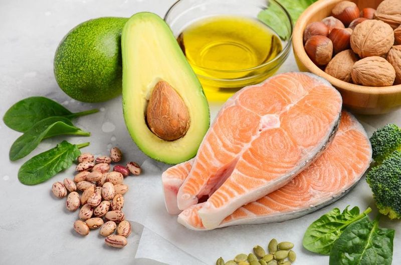 How To Incorporate Healthy Fats Into Your Diet