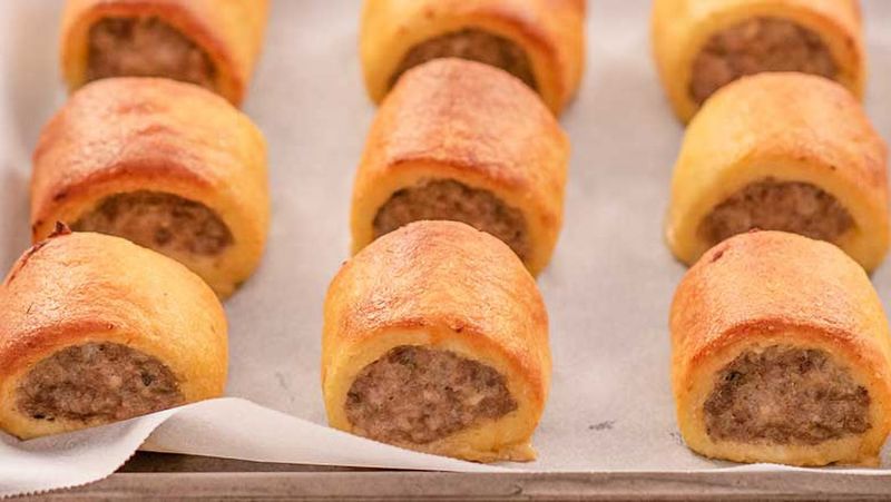 Keto Sausage Rolls 