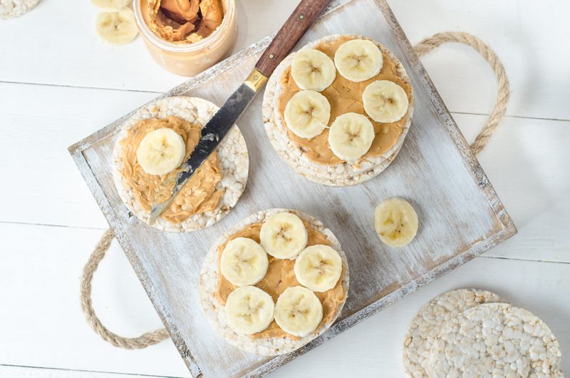 Rice Cakes With Nut Butter