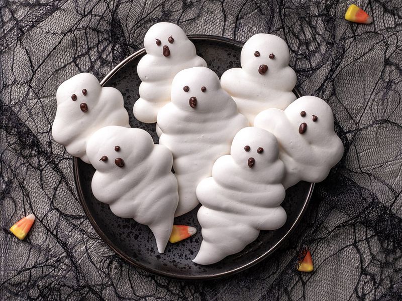Ghost Meringues