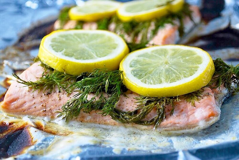 Baked Salmon With Lemon