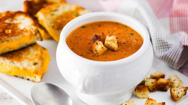 Rustic Tomato And Basil Soup