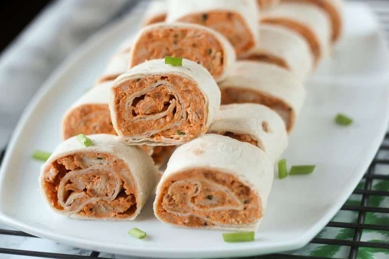 Buffalo Chicken Roll-Ups