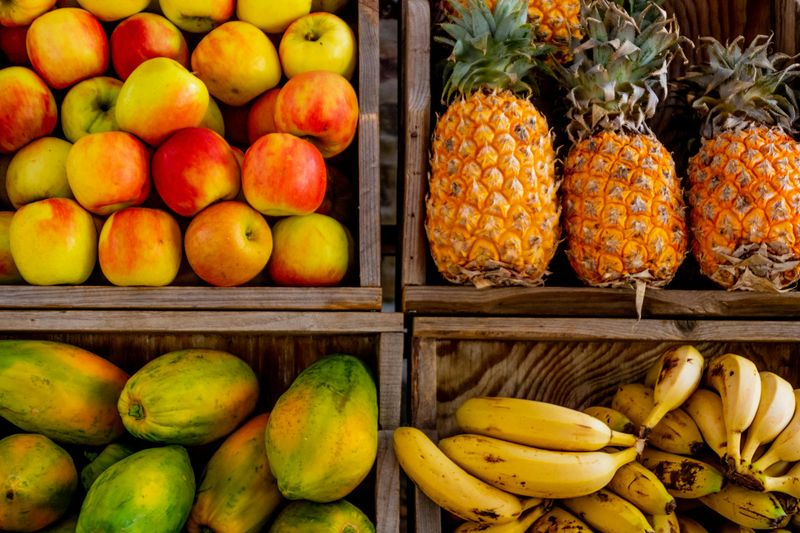 Keep Bananas Away From Other Fruits