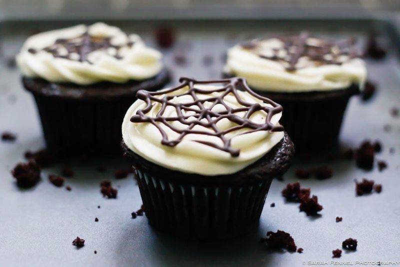 Wednesday-Inspired Cupcakes