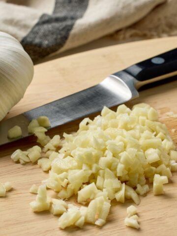 10 Impressive Health Benefits Of Garlic