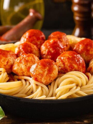 10 Spaghetti Dishes You Need To Try At Least Once