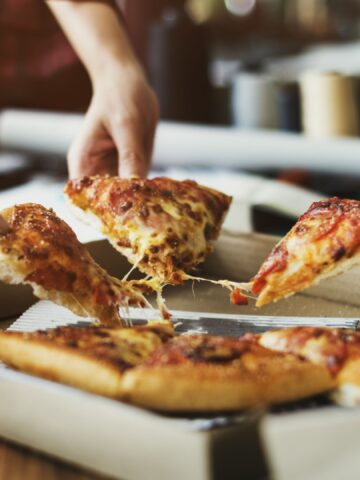 11 Tips Frugal People Use To Save Money While Dining Out