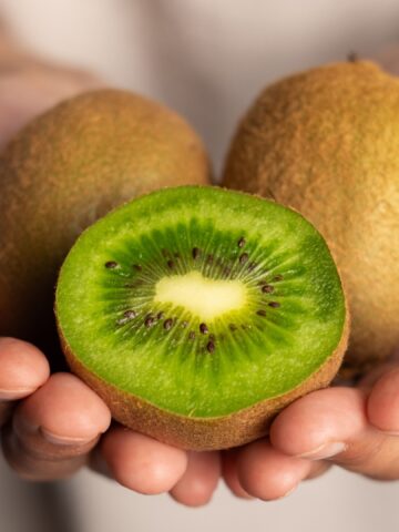 7 Reasons To Add Kiwi To Your Everyday Diet