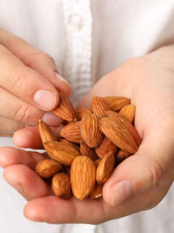 8 Foods That Help Strengthen Nails More Effectively Than Supplements