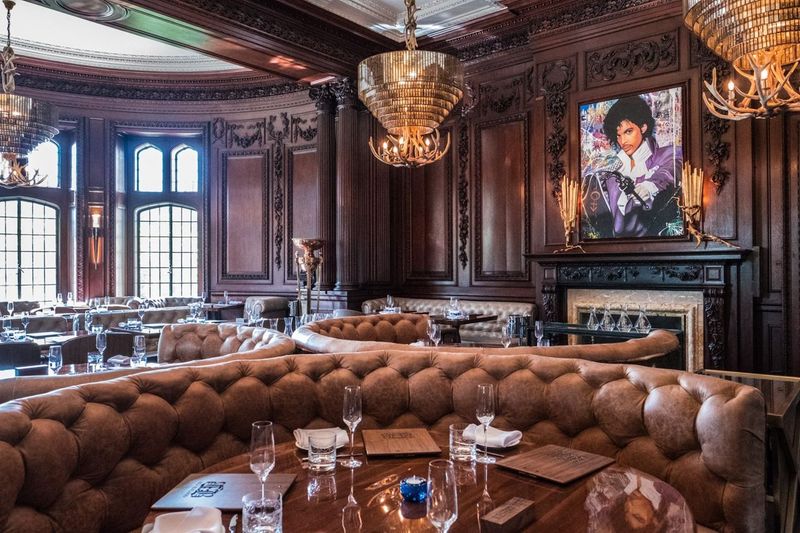 BlueBlood Steakhouse (Casa Loma, Toronto)