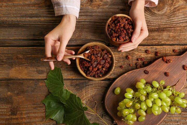 Are Raisins Actually Good For You? A Dietitian Weighs In - The Daily Dish