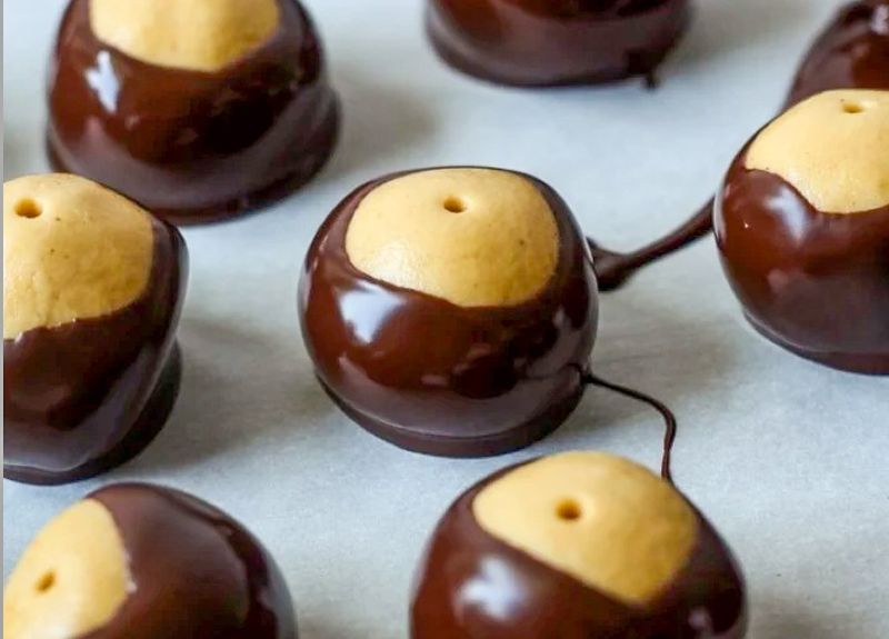 Peanut Butter Balls (Buckeyes)