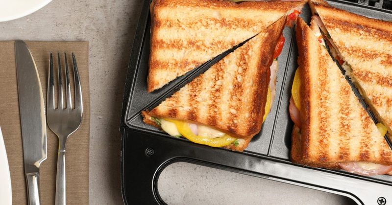 Sandwich Toaster