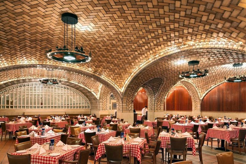 Grand Central Oyster Bar & Restaurant (Grand Central Terminal, NYC)