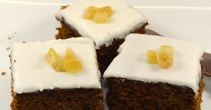 Treacle Sponge Traybake With Ginger