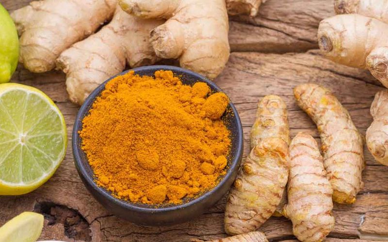 Ginger And Turmeric