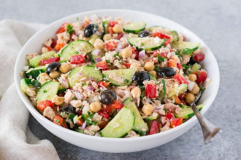 Mediterranean Tuna Salad With Olive Oil Dressing