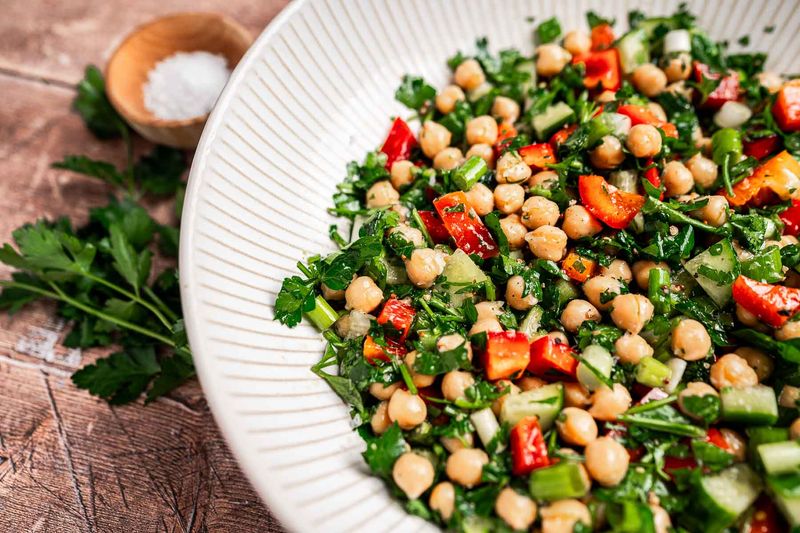 Chickpea And Spinach Salad