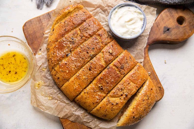 Domino's Garlic Pizza Bread