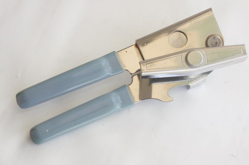 Manual Can Opener