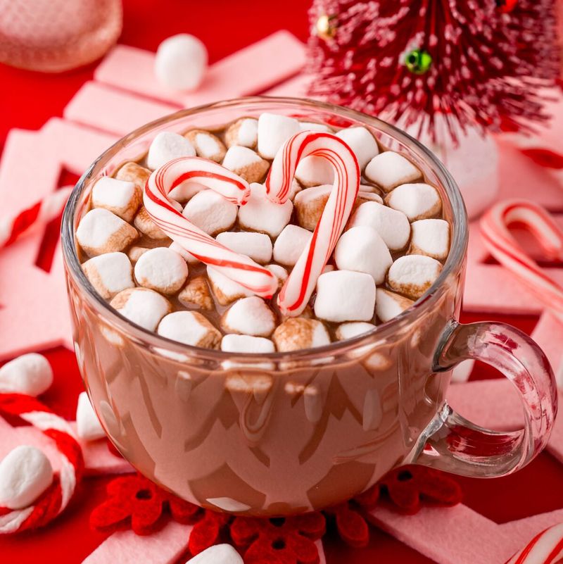 Easy Peppermint Hot Chocolate