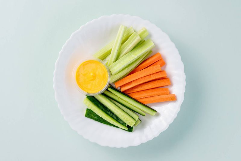 Hummus With Carrot And Cucumber Sticks