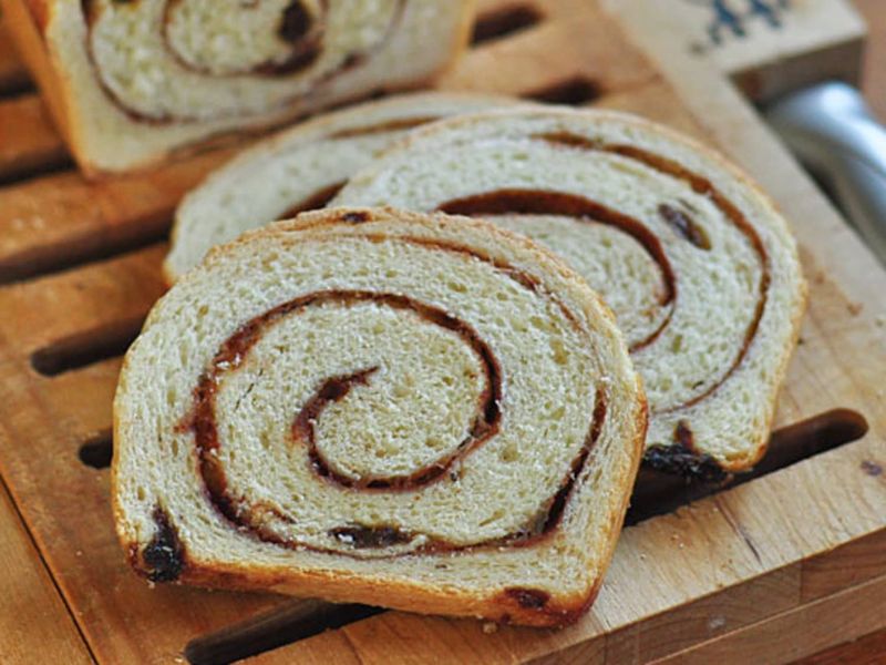 Cinnamon Swirl Bread