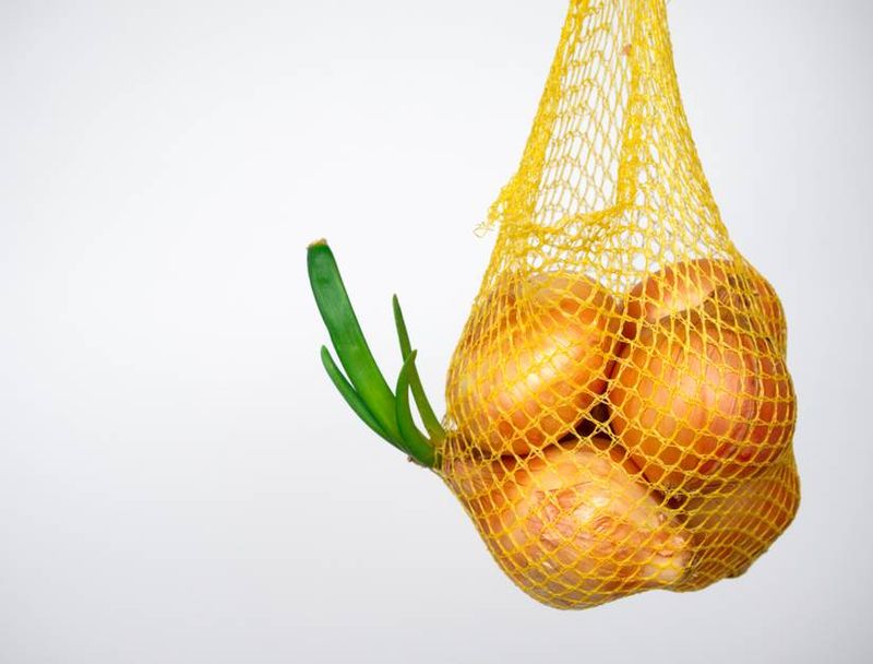 Onions - Hang In A Mesh Bag