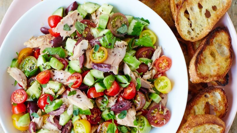 Mediterranean Tuna Salad