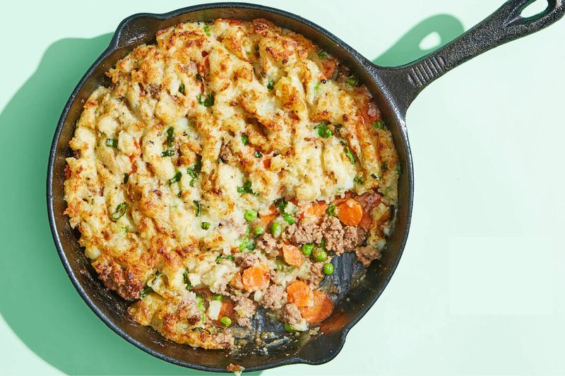 Camilla Parker Bowles - Shepherd's Pie With Peas And Carrots