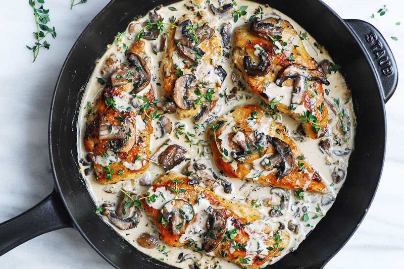 Creamy Mushroom Chicken Skillet