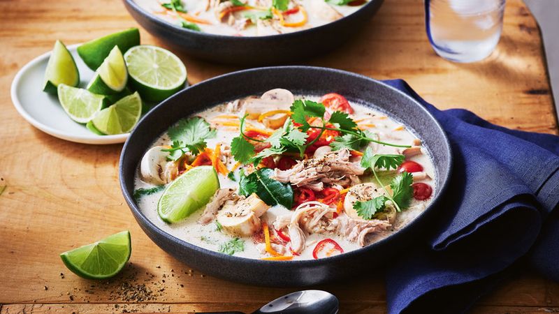 Thai Coconut Chicken Soup (Tom Kha Gai)
