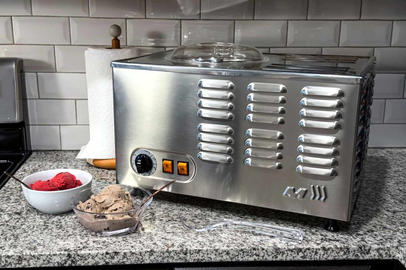 Ice Cream Machine