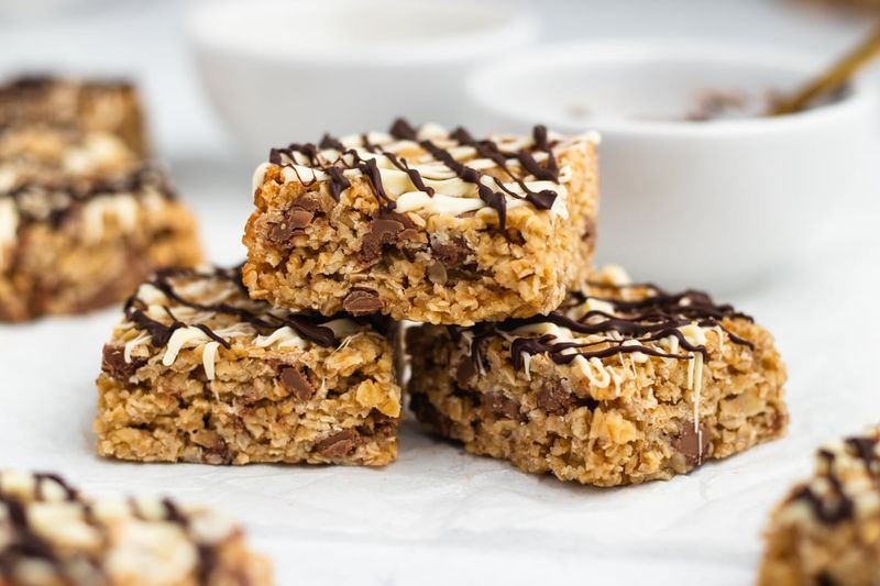 Flapjacks With Dark Chocolate And Sea Salt