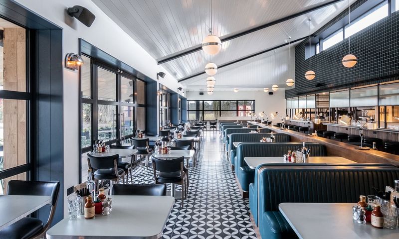 Mollie's Diner - Oxfordshire