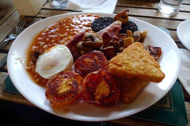 Breakfast Becomes Fashionable In The 16th Century