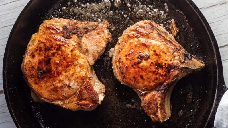 Pan-Seared Pork Chops