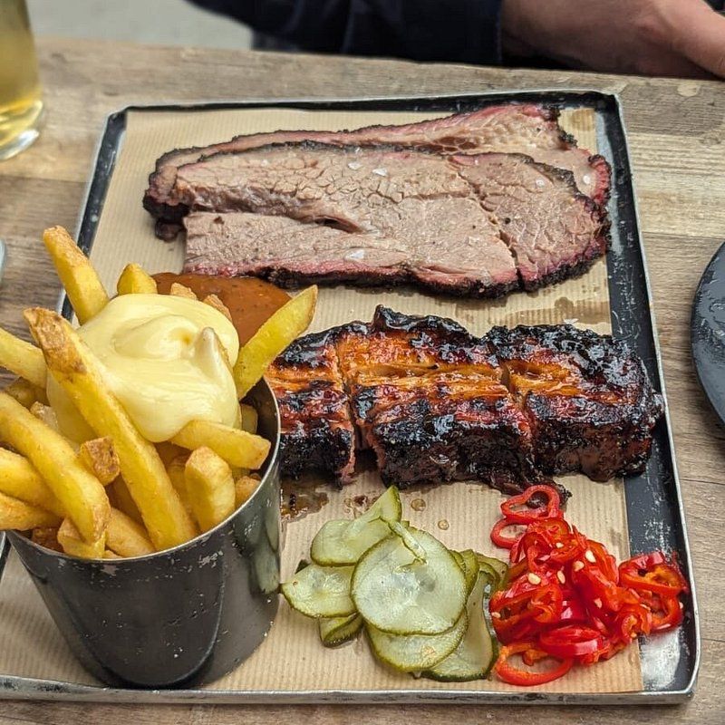 Gourmet Burger Restaurants Such As SMOKESTAK