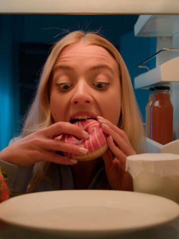 What Really Happens When You Eat Without Feeling Hungry