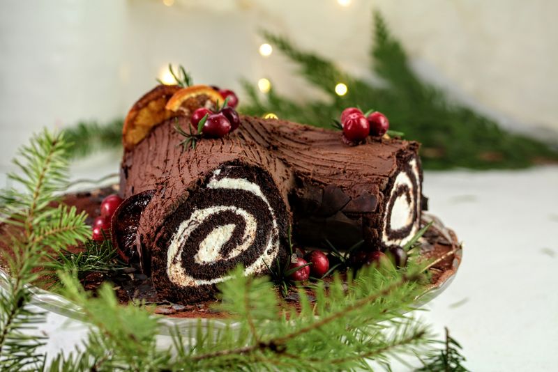 Why Chocolate Sponge And Cream Make The Perfect Pair